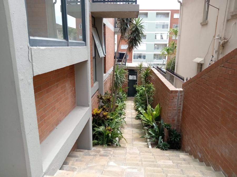 2 Bedroom Property for Sale in Humewood Eastern Cape